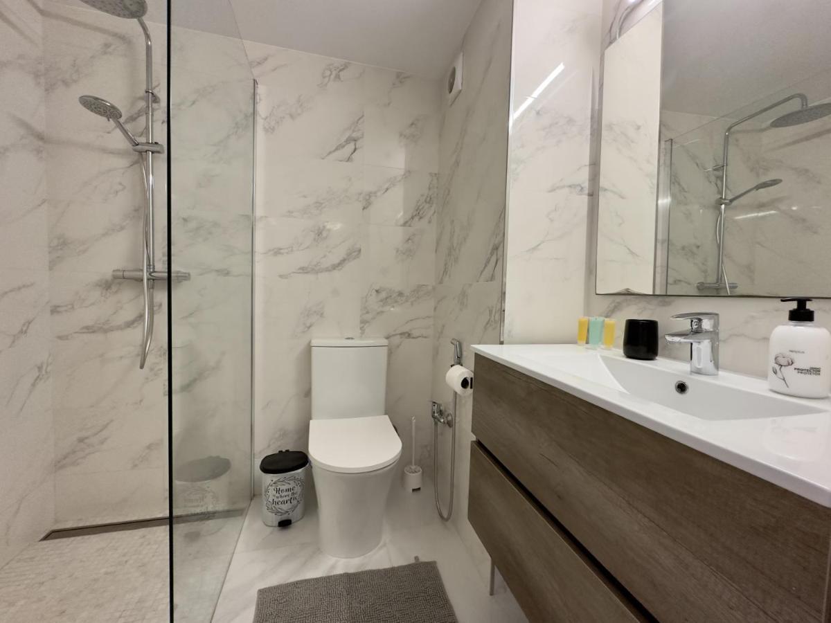 Calanyas Sea View Apartment 베니돔 외부 사진